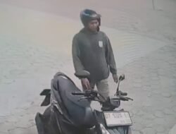 Terduga Pencuri Motor di SDN 51 Kendari Terekam CCTV Saat Beraksi
